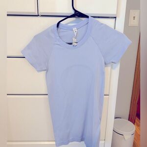 Lululemon Swiftly Tech Short Sleeve 2.0